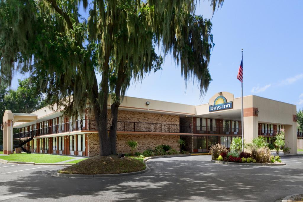 Days Inn By Wyndham Port Royal/Near Parris Island Bagian luar foto